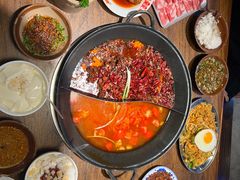 -萍姐火锅·公路夜市(武汉首店)