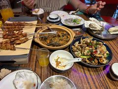 -蚝堡海鲜·威海菜·海肠捞饭·烧烤·亚洲吃蚝公司(幸福门店)