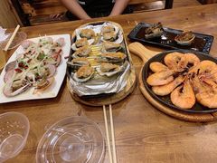 -老东镇啤酒屋海鲜加工·蒸汽海鲜·海鲜烧烤(台东店)