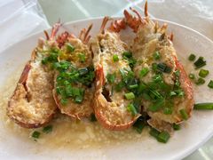 -红月湾海鲜饭店•沙滩海景(双月湾店)