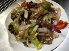 葱香牛肉-老友记海鲜粥店