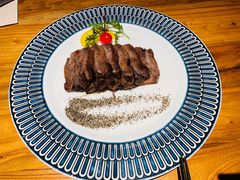 铁板厚切牛舌-藤原布二·八佰善会席料理(奥体店)