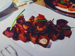 -穹六人间 people 6(岳阳路店)