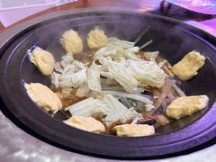 -巧婆婆特色东北菜·铁锅炖