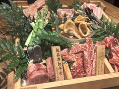 -肉魁屋·烧肉·烧鸟·酒场(高新店)
