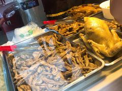 -王浩儿纪六孃甜皮鸭(东大街店)
