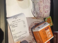 -麦当劳(世界城广场店)