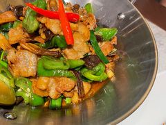 -渔语鱼新川菜Bistro(万象天地店)