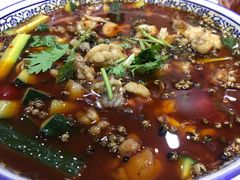 -金良酸菜鱼(宁海路总店)