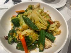 -美奈小馆·越南料理(中航城君尚购物中心店)