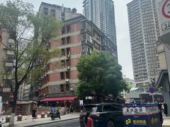 -周小明火锅(黑金冠社区店)