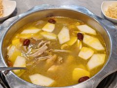 -光头药膳鸡(莱茵小镇店)