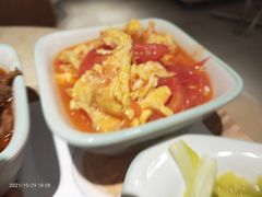 -老乡鸡(上海白玉兰广场店)