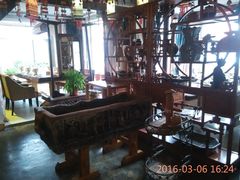 大堂-慢丽江·云南野生菌土鸡锅(西山店)