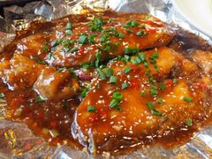 石板碟鱼肉-苏城小院·园林精致苏州菜(斜塘老街店)