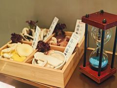 -阿婆情腊排骨火锅·野生菌季(古城旗舰店)