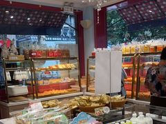 零售区-TOUCH泰奇(金桥长岛路店)