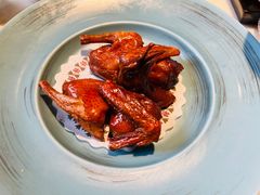 陶陶居脆皮乳鸽-陶陶居酒家(新天地店)