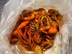 -龙巢盱眙龙虾·牛蛙·烧烤宵夜(八卦岭店)