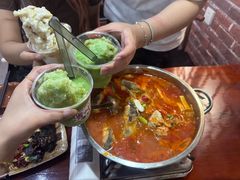 -苗湘食府(十年店)