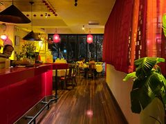 -龙门阵茶屋川菜馆(武康路店)