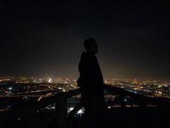 -鬼笑石后山停车场