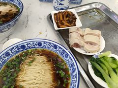 -伟记奥面馆(养育巷店)