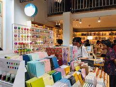 -猫的天空之城概念书店(苏州平江店)