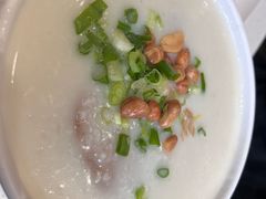 -香港新发烧腊茶餐厅(水围店)
