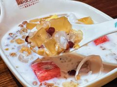 -海口骑楼小吃街