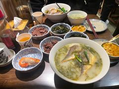 -蟹黄鱼·海派深夜面馆(江湾里店)