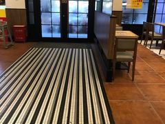 -老娘舅(吴山路店)