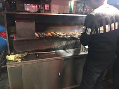 -新疆玉石烧烤(三中后庆路店)