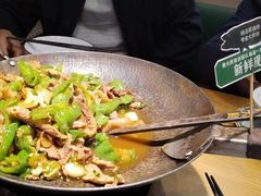 -费大厨辣椒炒肉(黄兴中心广场店)
