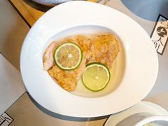 -穹六人间 people 6(岳阳路店)