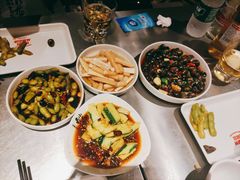 -龙巢盱眙龙虾·牛蛙·烧烤宵夜(八卦岭店)