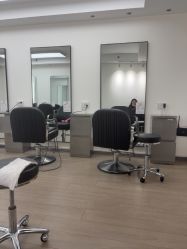 -LILI·HAIR SALON理理造型