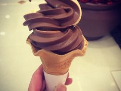 iphone_upload_pic-梅龙镇广场