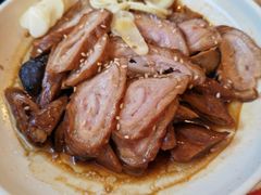 -老鼎万春卤菜(五代传承创始老店)