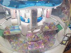 -爱玩嘉年华(龙湖源著天街店)