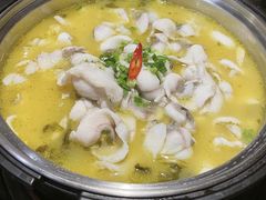 -严厨老坛酸菜鱼(金鹰店)