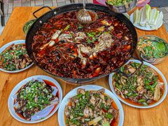 -鸿顺老铁锅美蛙鱼府(解放碑店)