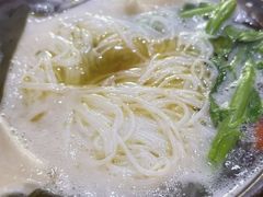 -贵州沾水米线(学田湾店)