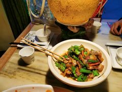 辣椒小炒肉-吴越荣记苏州菜·松鼠桂鱼(月光码头店)