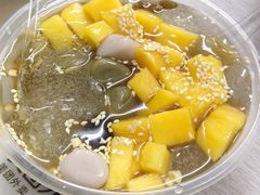 -泰龙城小吃街