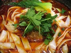 红烧牛肉宽粉-蓉李记成都名小吃(宜昌伍家岗万达店)