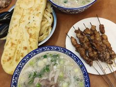 -铁谢李松祖传羊肉汤馆