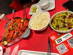 -龙巢盱眙龙虾·牛蛙·烧烤宵夜(八卦岭店)