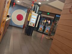 -麦当劳(乳山路店)