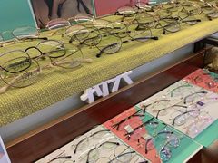 -肆兮眼镜·蔡司·徕卡战略合作店(大坪店)